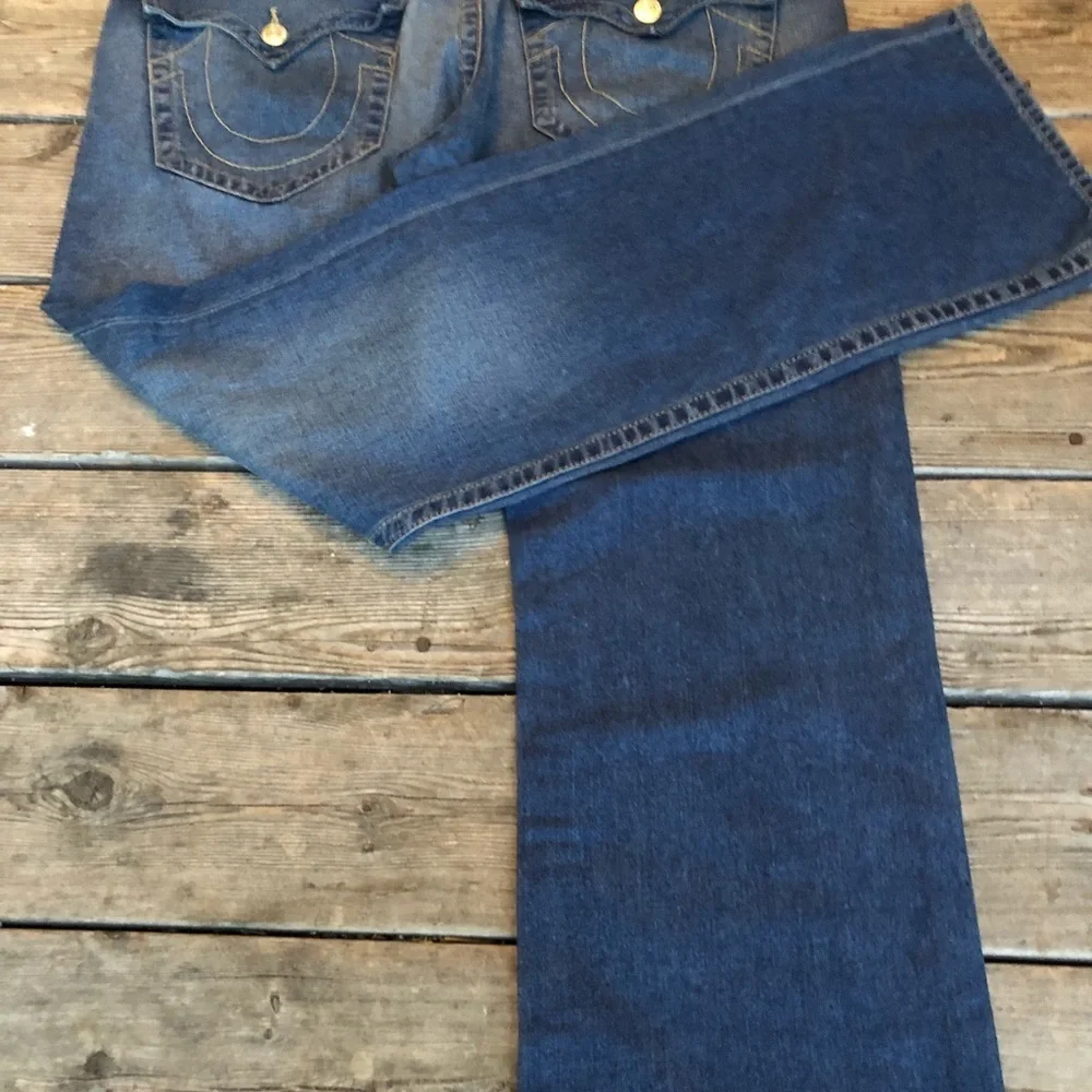 True Religión brand jeans world tour straight seat